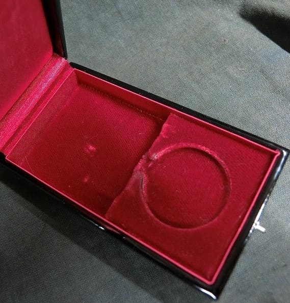 紫綬褒章 03.11.1985 FA.jpg