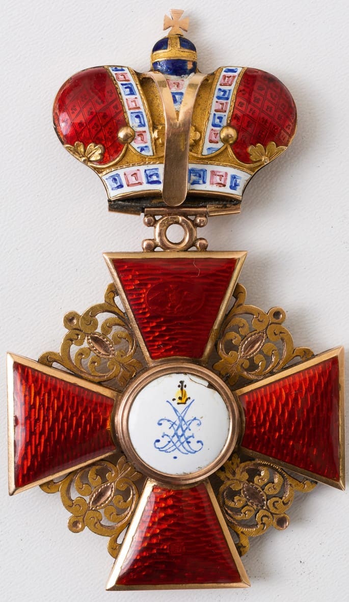 1-я степень  ордена Святой Анны с императорской короны IP.jpg