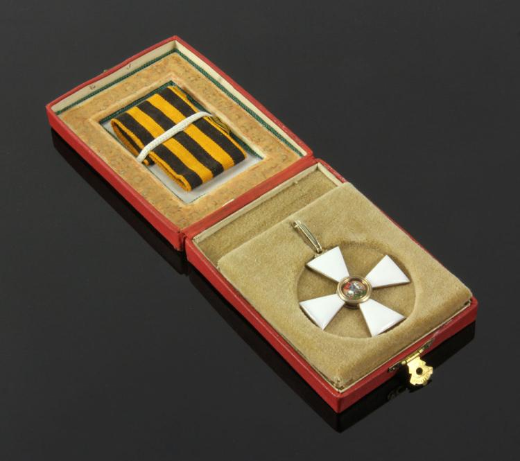 Orders of St. George made by Rothe /CF Rothe&Nephew, Wien/ | Medals of Asia