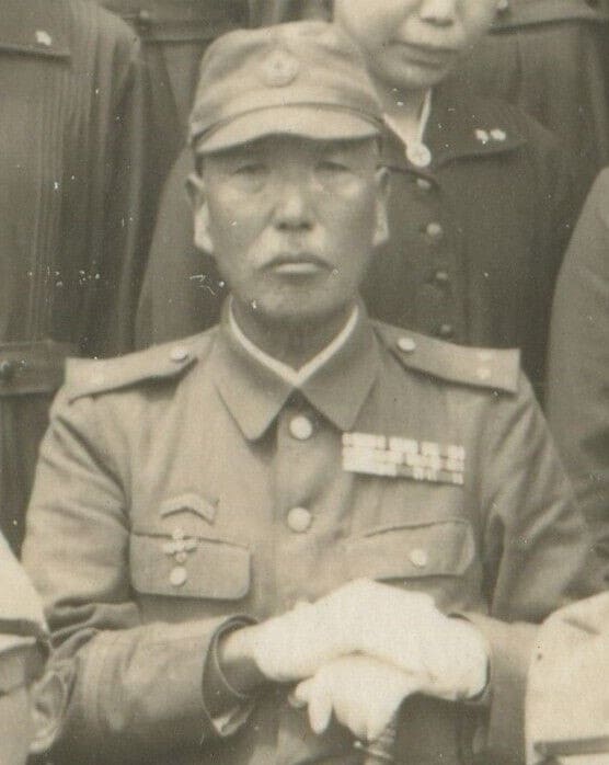 10th Anniversary of Manchukuo Empire Commemorative Badge.jpg