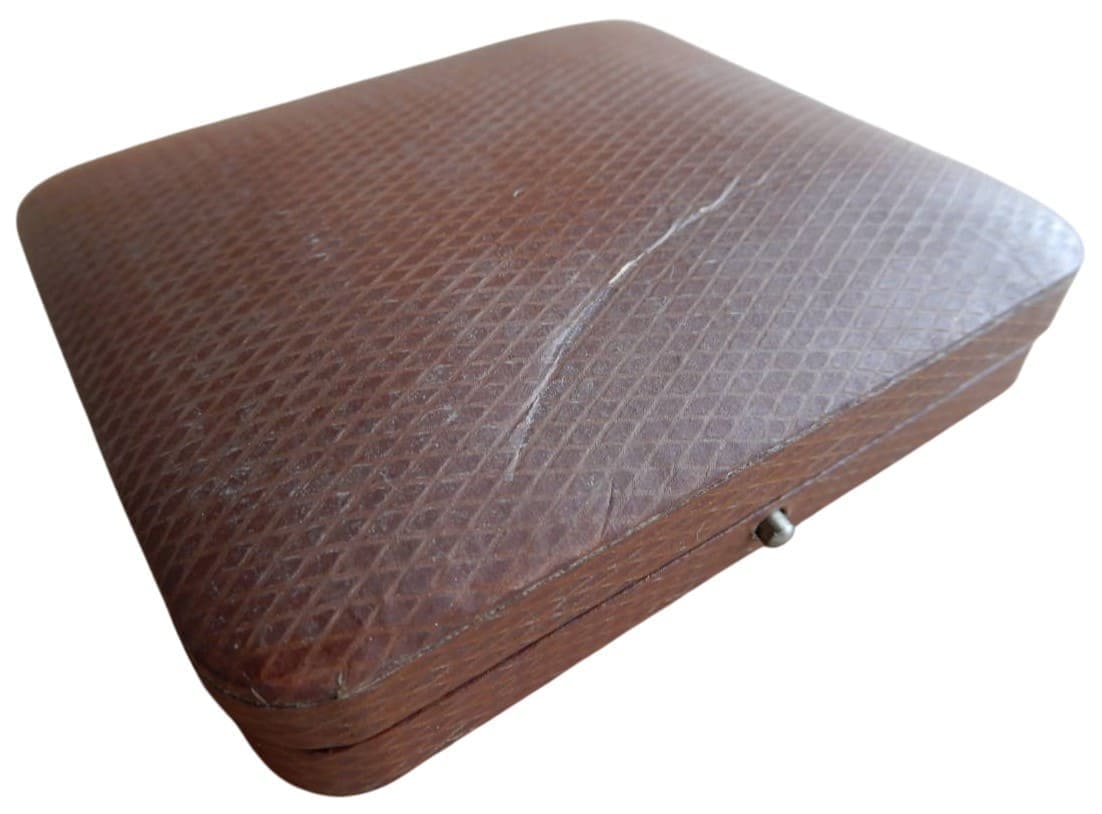 帝国飛行協会 懸賞航空自由画地方賞」三等賞牌昭和12年8月金属製.jpg