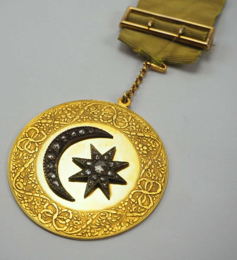 1801 Sultan’s Medal for Egypt with 26 Diamonds.jpg