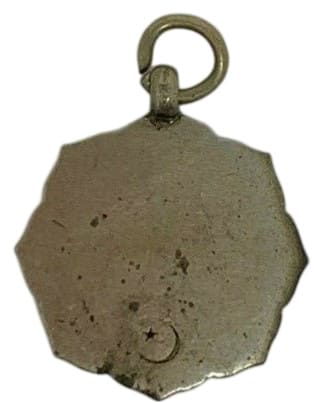 1904  Victory Commemorative Watch Fob 明治丗七年戰捷記念章.jpg