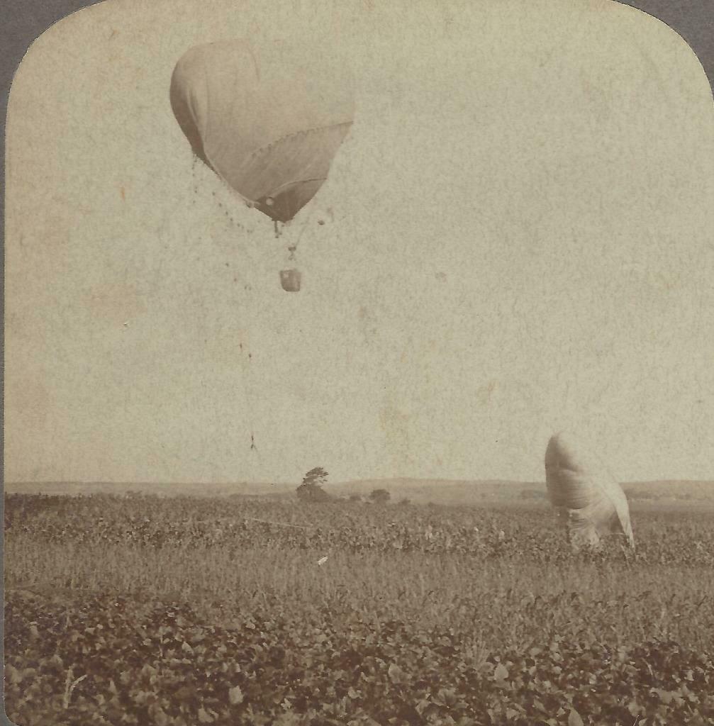 1905 Underwood Stereo Card  showing the  Japanese spy Balloon used during the Russo Japanese war..jpg