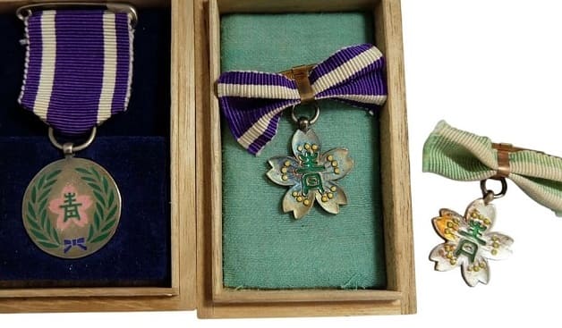 1926, 1927 and 1929 Autumn Youth Big Sports  Meeting Award Badges.jpg