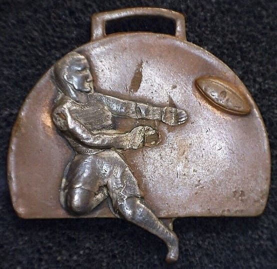 1930-Morinaga’s-gift-brass-medal.jpg