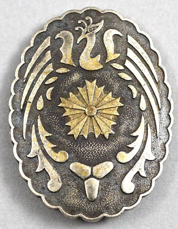 1935 Army Special Large  Maneuvers Imperial Visit Security Guard Commemorative Badge.jpg
