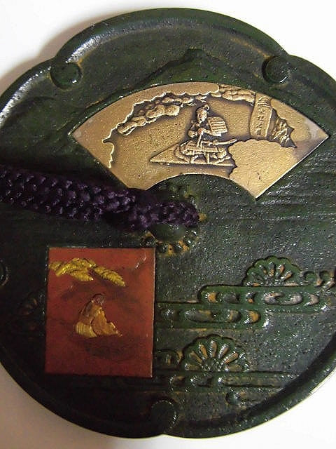 1935 His Majesty the  Emperor of Manchukuo Visit to Osaka Prefecture Commemorative Paperweight.jpg