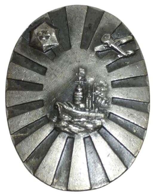 1936 Fleet Review Commemorative Badge.jpg