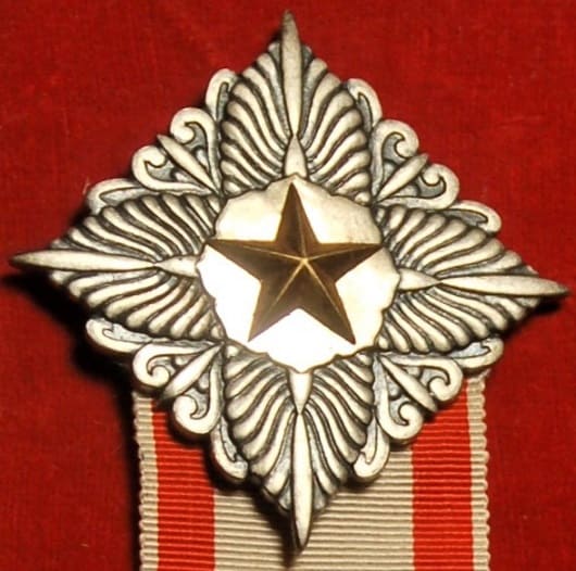1943 Training Horse Race Award Badge  from Division Сommander.jpg