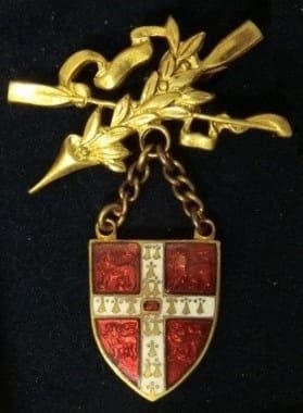 1954 Japan Rowing Association Cambridge University Invitation  Commemorative Badge.jpg