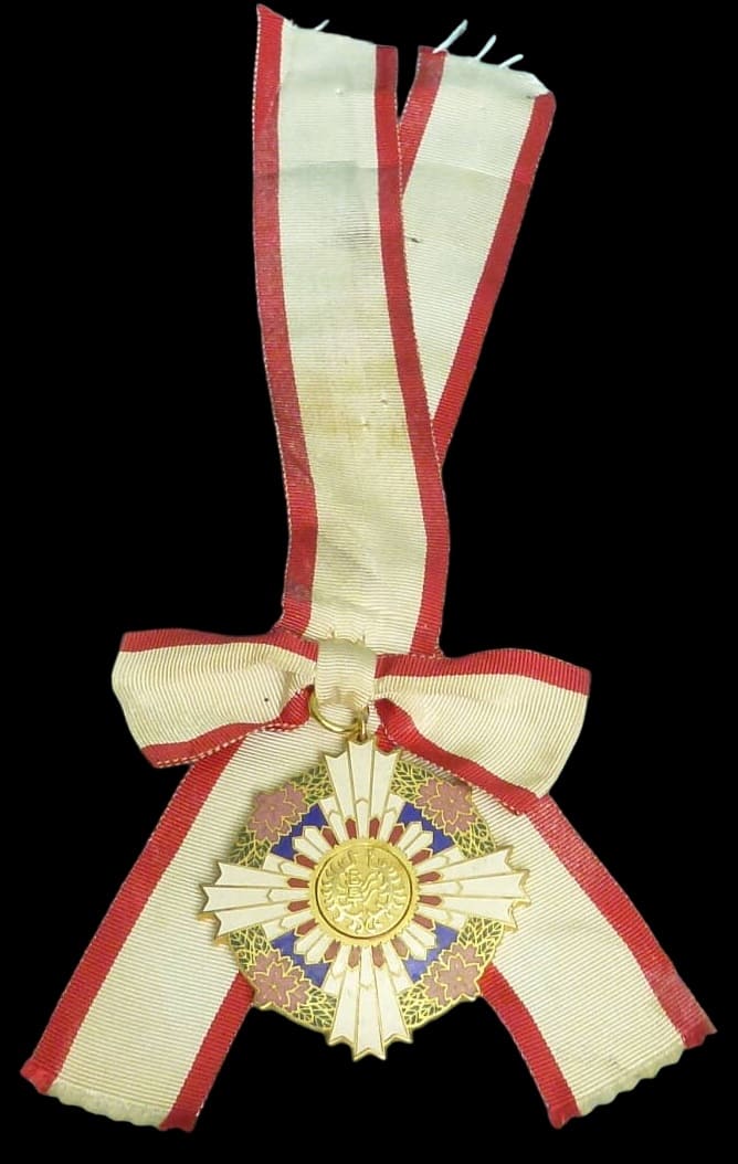 1990 Culture Day Medal from  Mayor of Beppu City.jpg