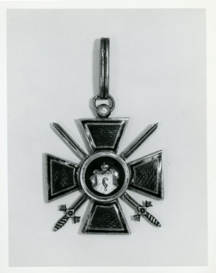 1st class cross with swords.jpg