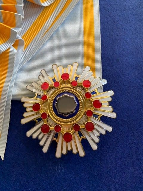 1st class fake  of the Sacred Treasure Order.jpg