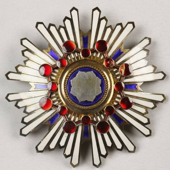 1st class Order  of the Sacred Treasure awarded in 1936.jpg