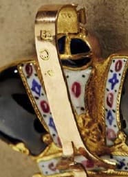 1st class Privately Commissioned Order of Saint Anna with  Imperial Crown.jpg