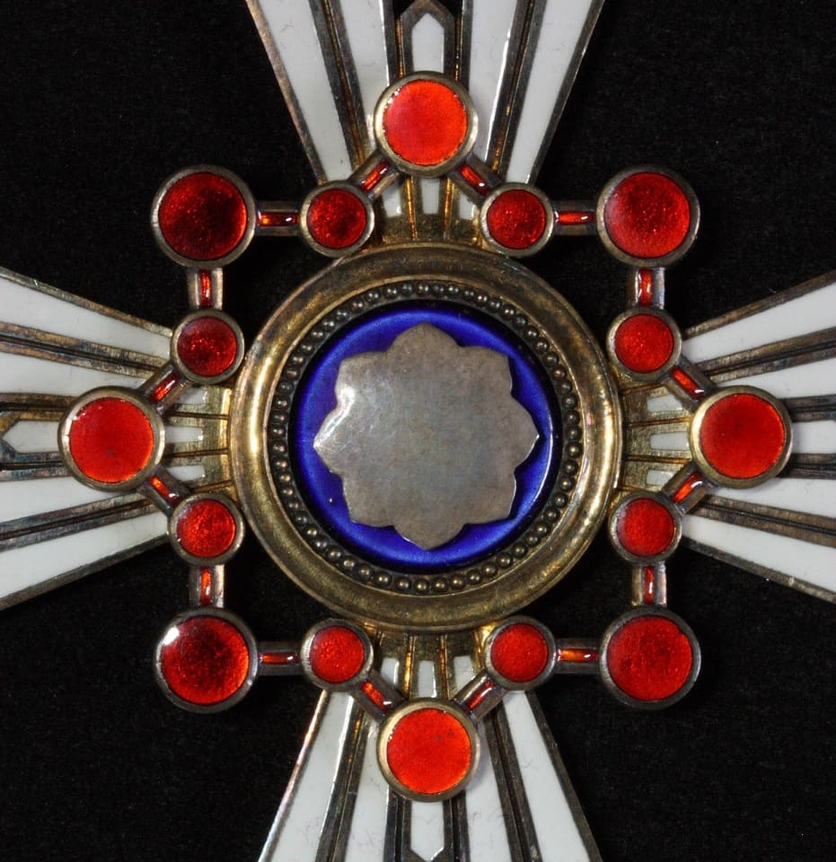 1st class Sacred Treasure order  awarded in 1907 to Director of the Board of Audit of Japan Koichi Hama.jpg 1st class Sacred Treasure order  awarded in 1907 to Director of the Board of Audit of Japan Koichi Hama.jpg