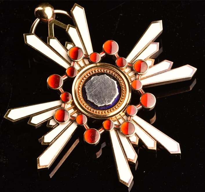 1st class  Sacred Treasure Order marked M.jpg