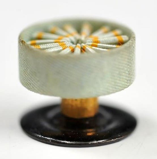 1st class Sacred Treasure order  rosette.jpg