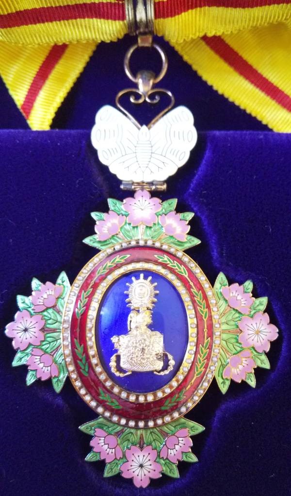 3rd Class Orders of Precious Crown/勲三等宝冠章 | Medals of Asia 3rd Class Orders of Precious Crown/勲三等宝冠章 | Medals of Asia