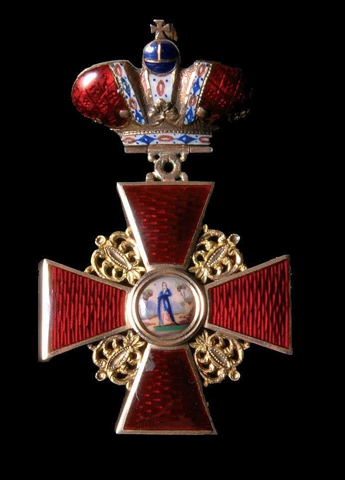 2nd class cross of St. Anna order with Imperial Crown made by Wilhelm Keibel workshop.jpg