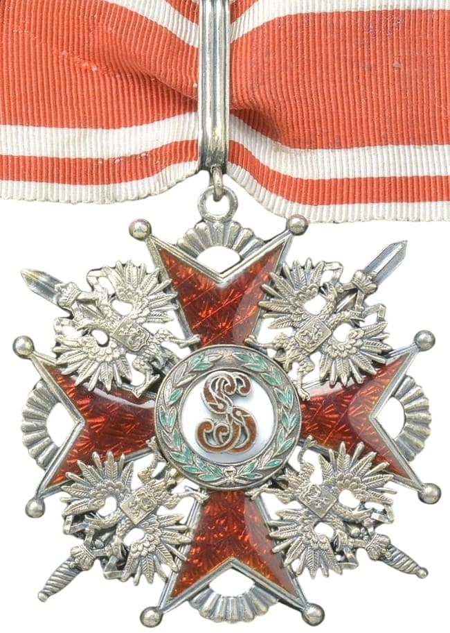 2nd class cross with  swords made by unidentified French workshop.jpg
