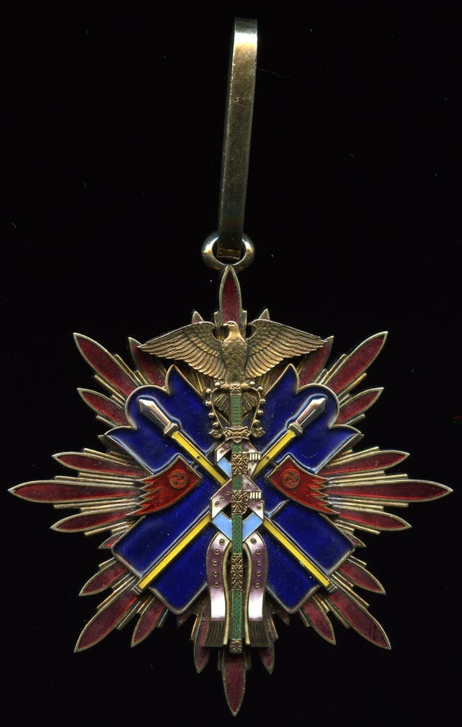 2nd class Golden Kite order badge.jpg