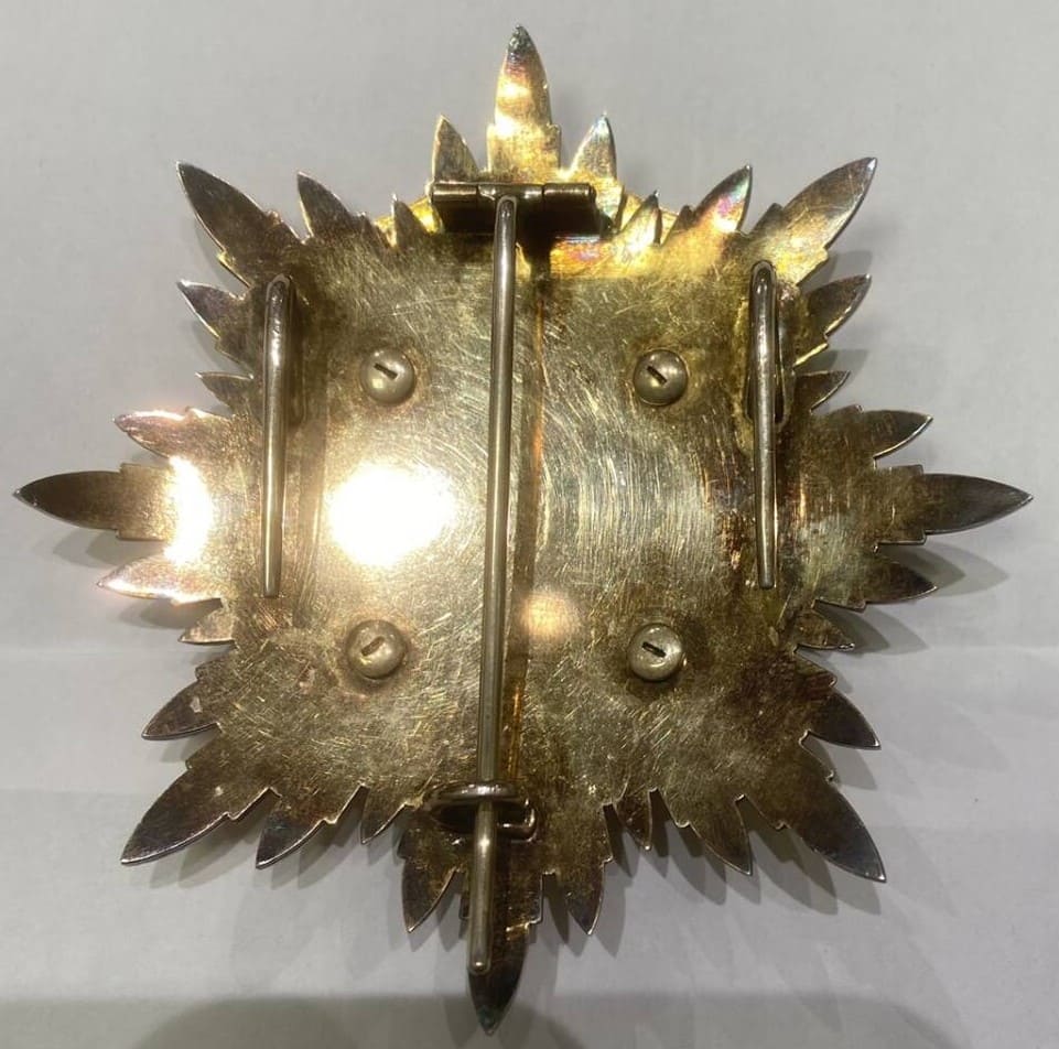 2nd class Golden Kite order from 1938-1942 time period.jpg