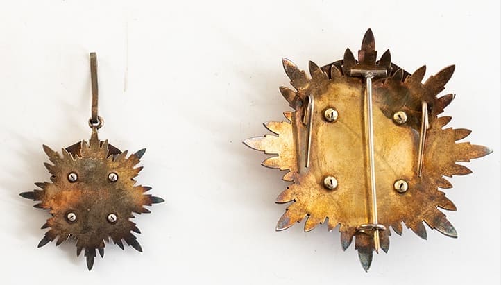 2nd Class Golden Kite order from Meiji epoch  功二級金鵄勲章.jpg