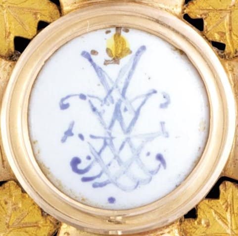2nd class  Order  of Saint  Anna made by Immanuel Pannasch.jpg