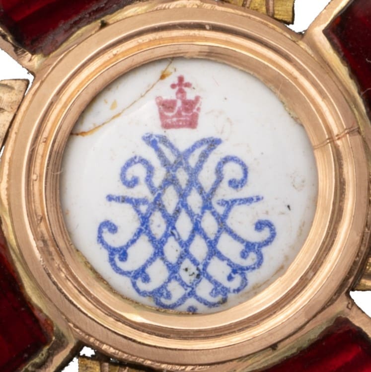 2nd class Order  of Saint Anna made in  gold by Eduard.jpg