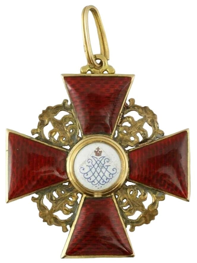 2nd class Order  of Saint Anna made in gold by Eduard.jpg