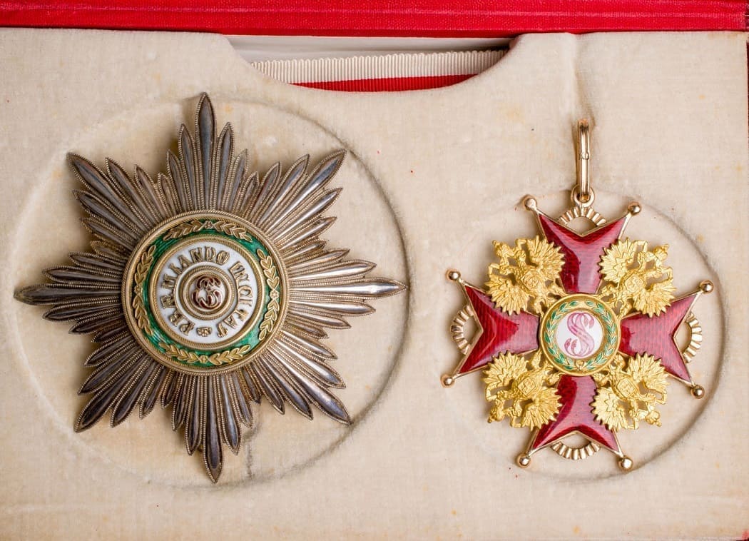 2nd class Order  of Saint Stanislaus case.jpg 2nd class Order  of Saint Stanislaus case.jpg