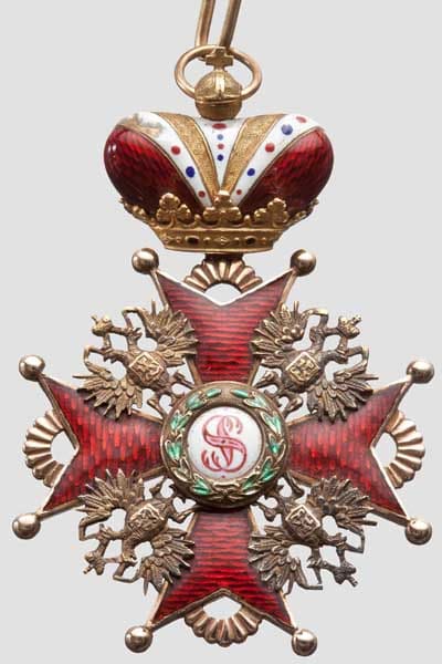 2nd class Order of Saint Stanislaus with French-made Imperial Crown.jpg