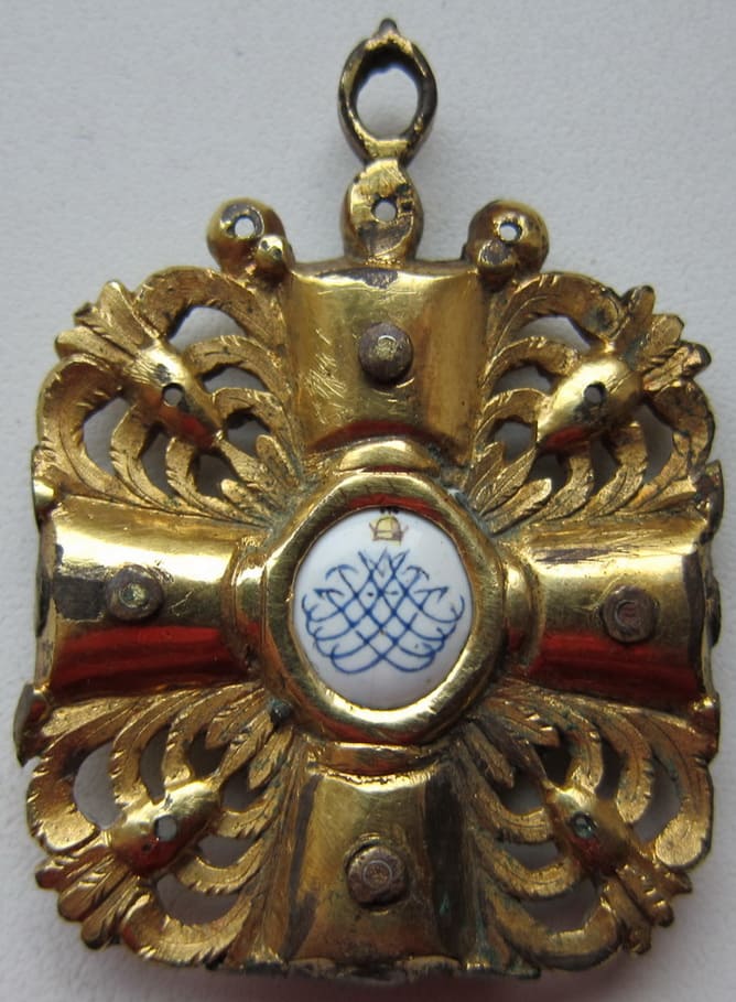 2nd class  Order of St.Anna Holstein type.jpg