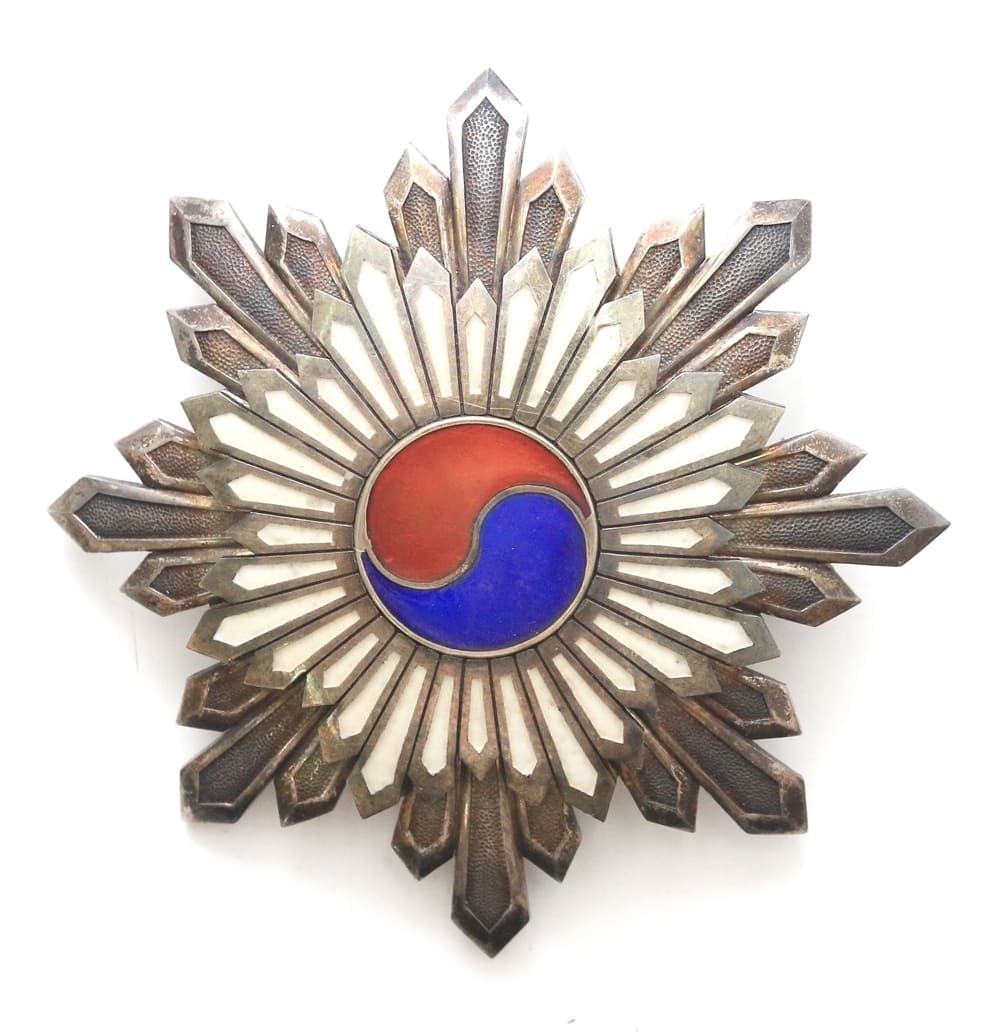 2nd class Order of Taeguk.jpeg