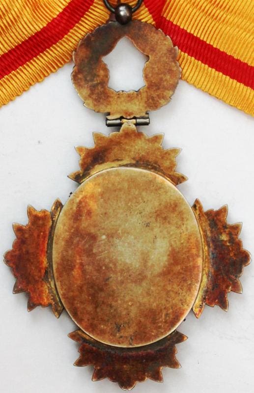 2nd Class Order of the  Precious Crown from Meiji Era.jpg 2nd Class Order of the  Precious Crown from Meiji Era.jpg