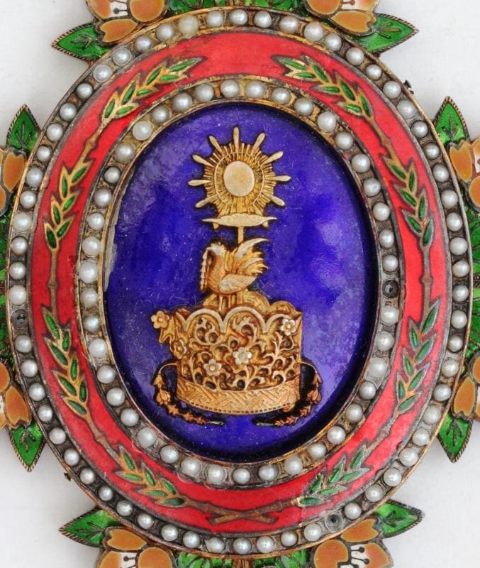 2nd Class Order of the Precious  Crown from Meiji Era.jpg 2nd Class Order of the Precious  Crown from Meiji Era.jpg
