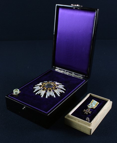 2nd class Order  of the Sacred Treasure awarded in 1993.jpg