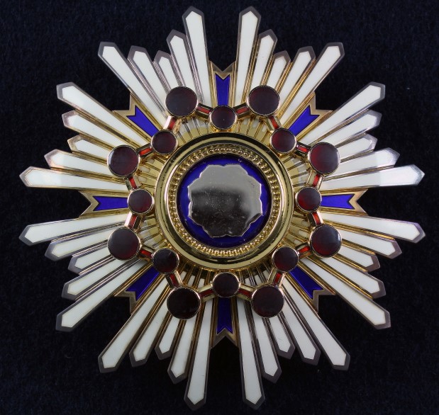 2nd class Order  of the Sacred Treasure with Miniature awarded in 1993.jpg