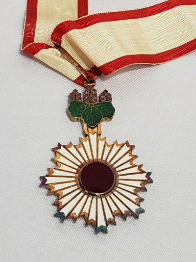 2nd class Rising Sun order awarded in 1957.jpg
