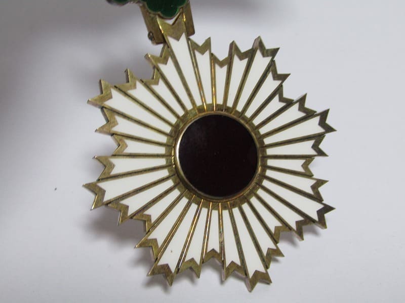 2nd class Rising Sun order.jpg