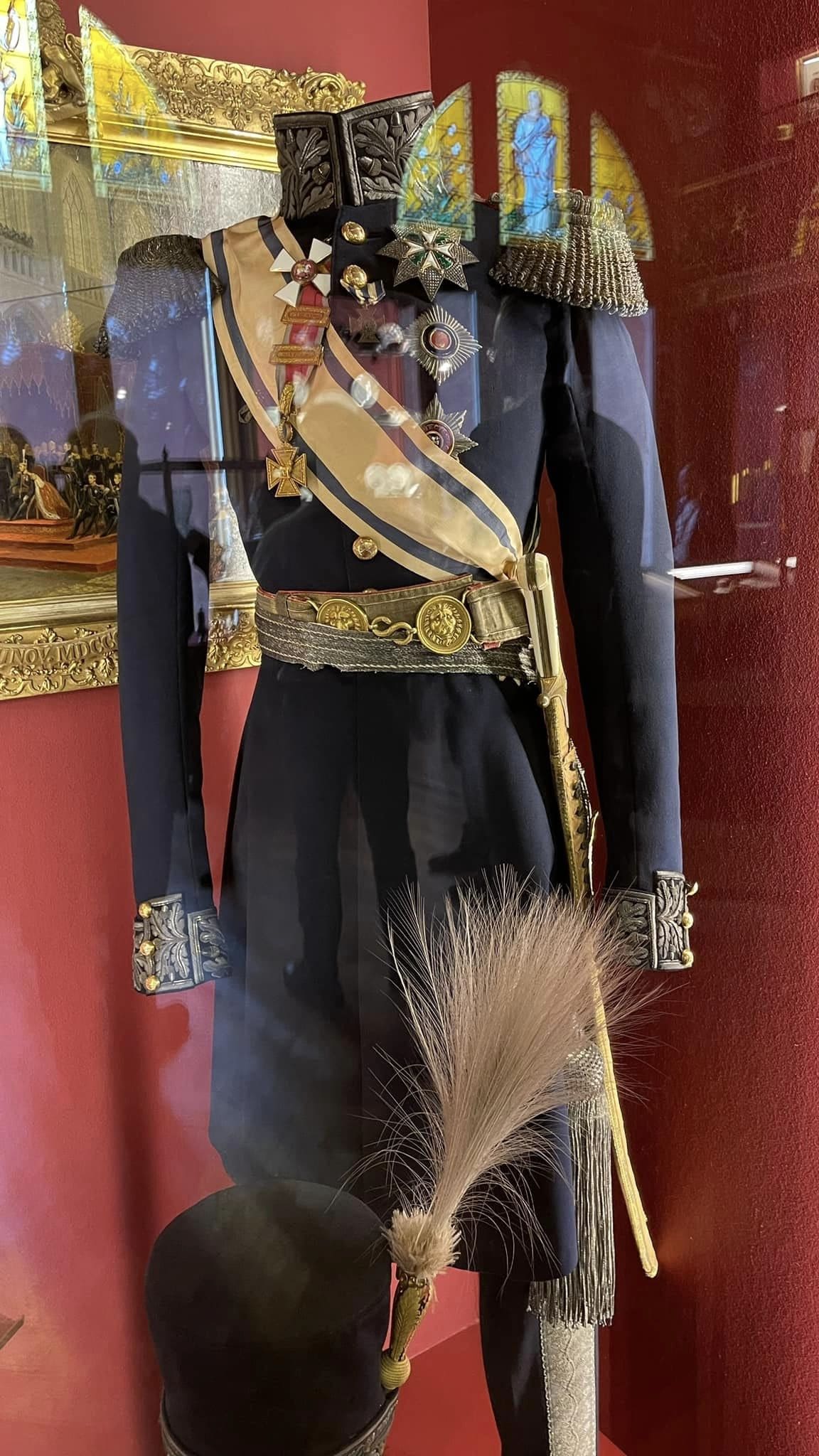 2nd class Saint  George order of William II of  the Netherlands.jpg