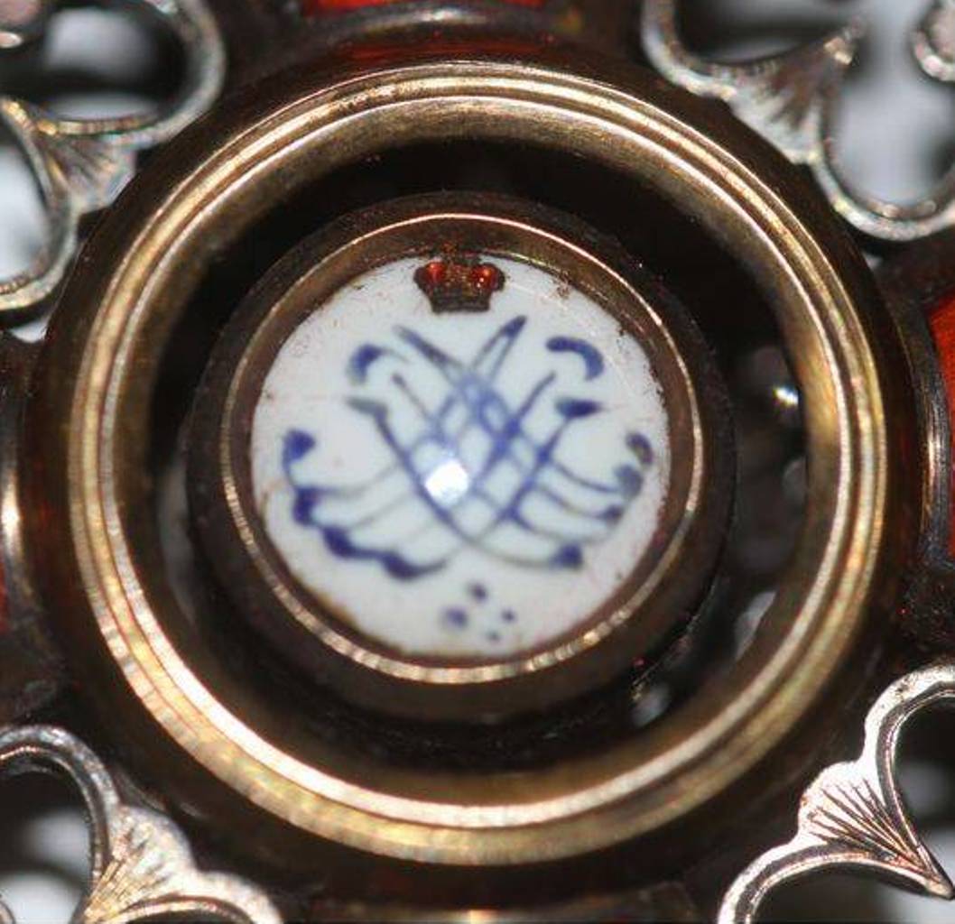 2nd class St.Anna with diamonds for  Non-Christians.jpg