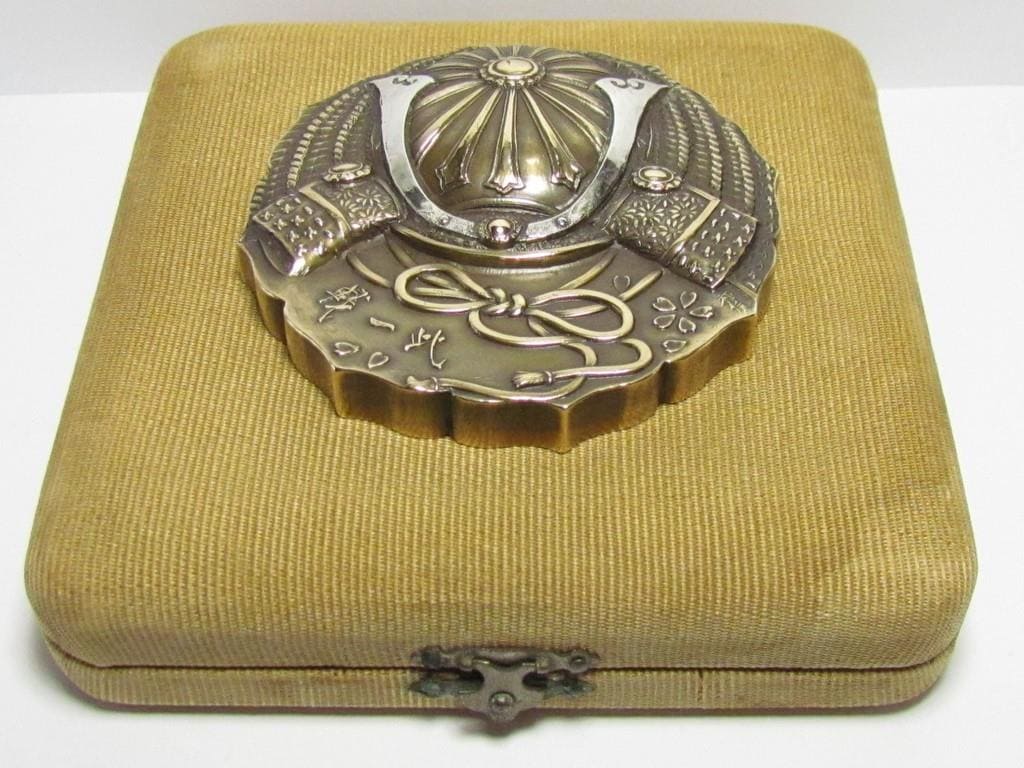 30th Anniversary of the Russo-Japanese War   Commemorative  Paperweight.jpg