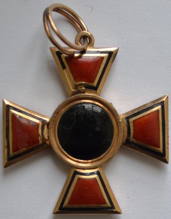 3rd 4th class Order of Saint Vladimir made by Afanasy Panov.jpg