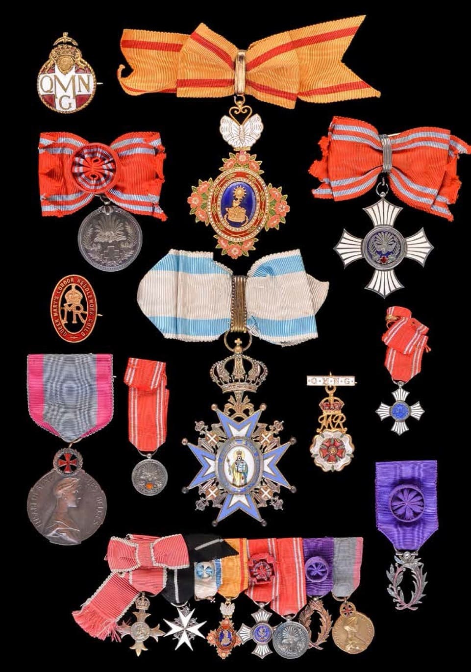 3rd class  badge that was awarded to Baroness Swaythling.jpg