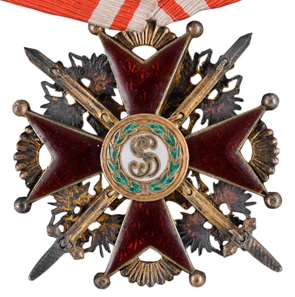 3rd class cross  with swords made by an unidentified French workshop.jpg