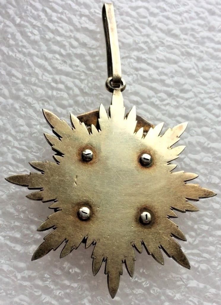 3rd Class Golden Kite  order from the Meiji Era.jpg