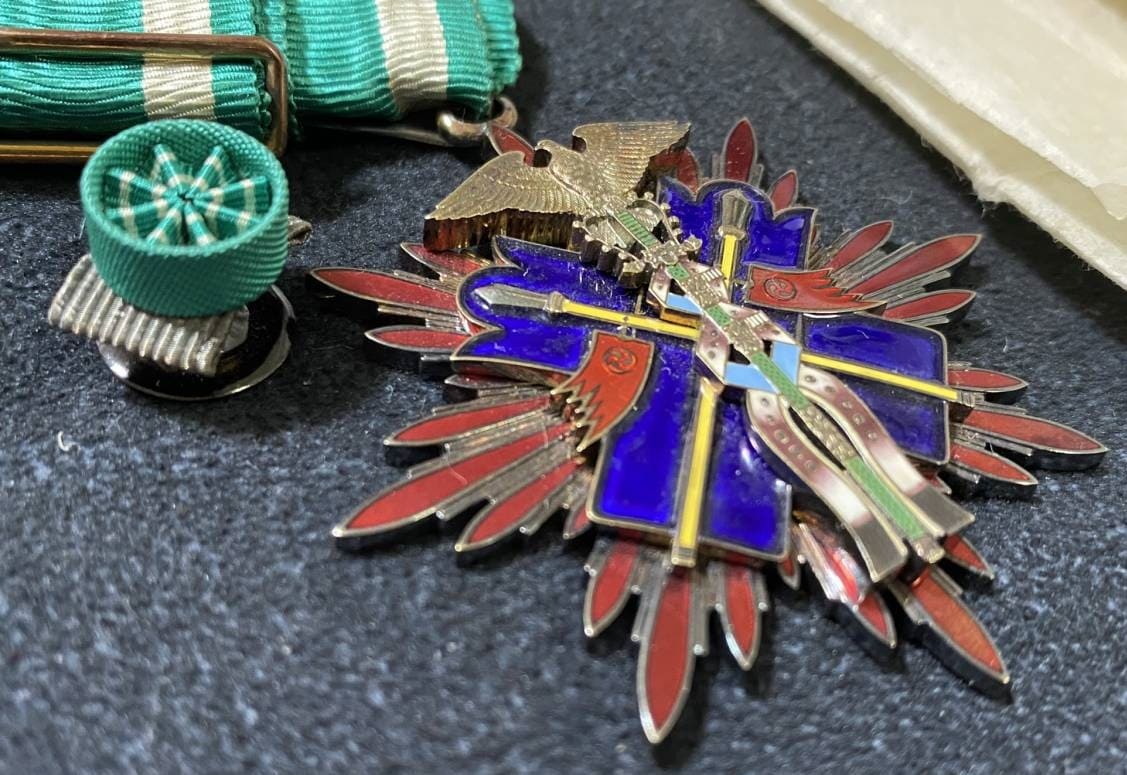 3rd class  Golden Kite order.jpg